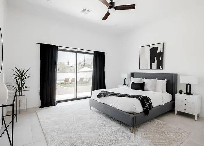 Сasa de vacaciones Foothills Upscale Retreat With Heated Pool Tucson
