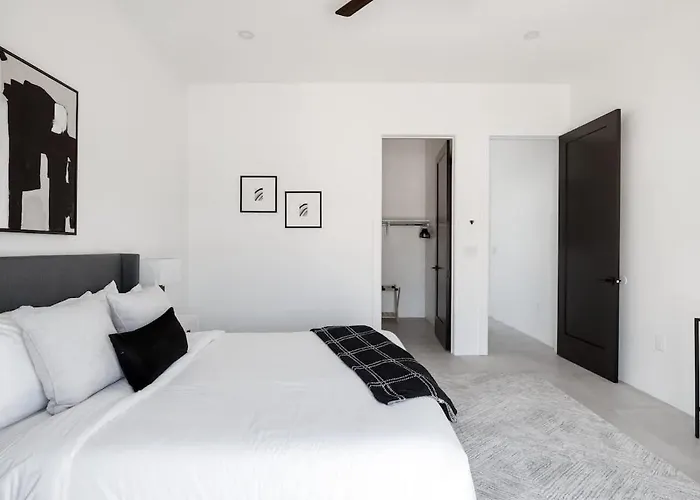 Foothills Upscale Retreat With Heated Pool * Tucson