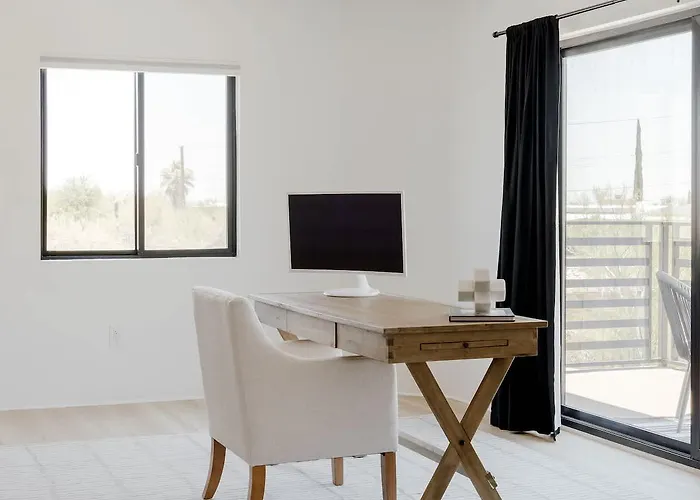 Сasa de vacaciones Foothills Upscale Retreat With Heated Pool Tucson